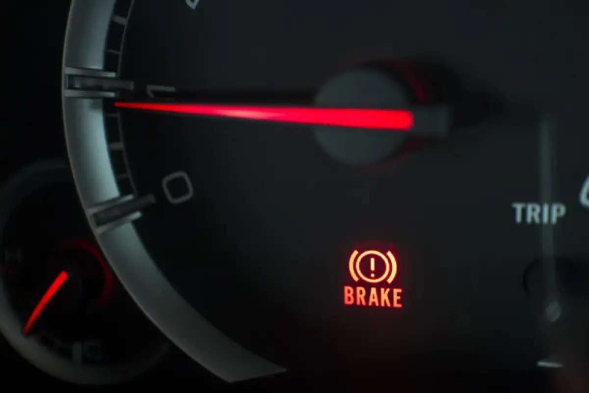 اخطار braking fault در مگان