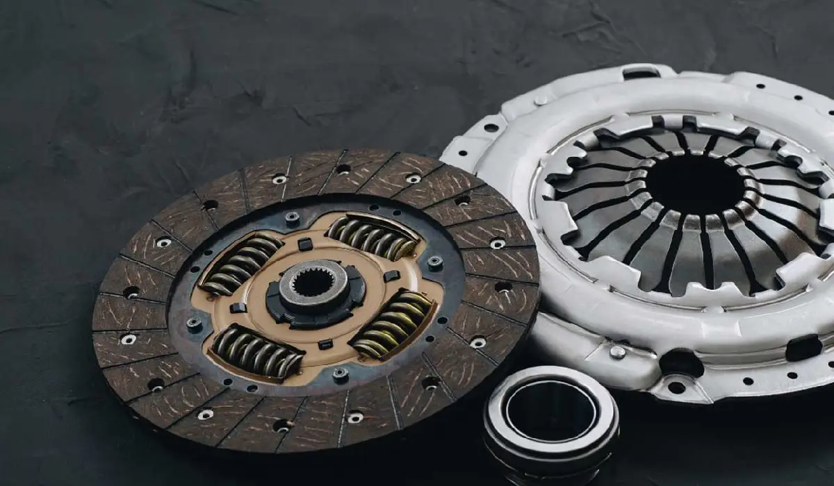 زمان تعویض دیسک و صفحه کلاچ ال 90