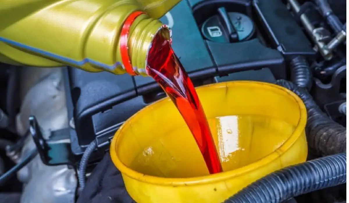 زمان تعویض روغن گیربکس ساندرو دنده ای رمان تعویض روغن گیربکس ساندو دنده ای