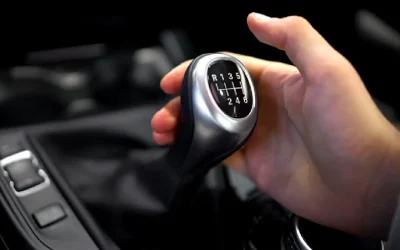 دلیل دنده عقب نرفتن ماشین چیست؟